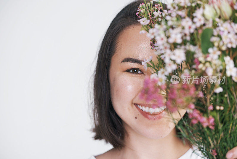 每个女人都应该为花而高兴