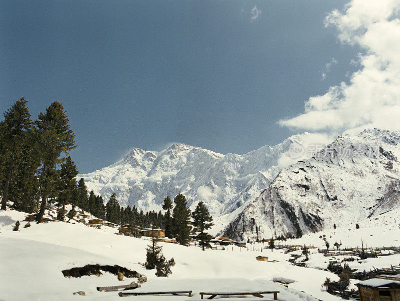 风景秀丽的南迦帕尔巴特山在巴基斯坦