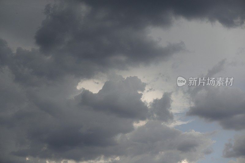 雷雨