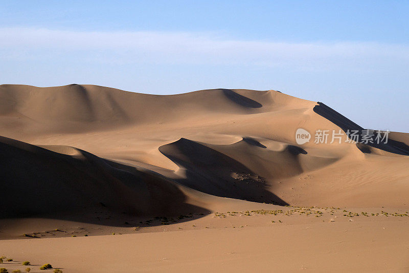 巴丹吉林沙漠沙丘，中国内蒙古