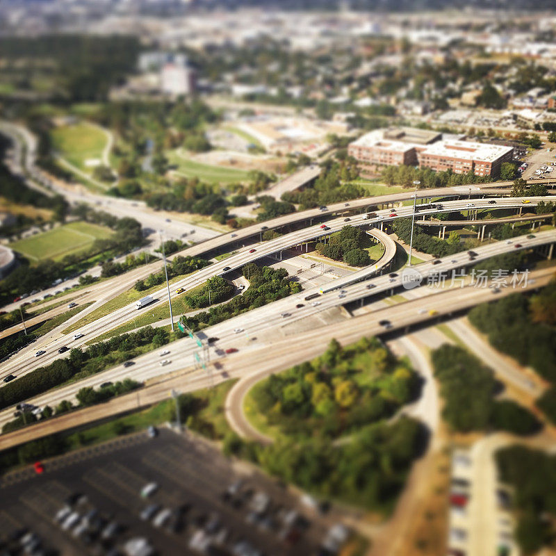 休斯顿市区的高速公路交通状况