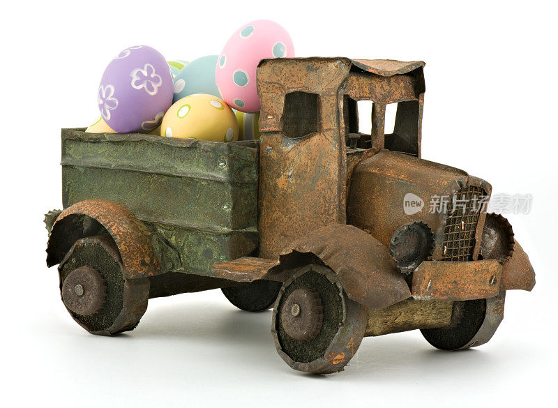 玩具卡车里的复活节彩蛋