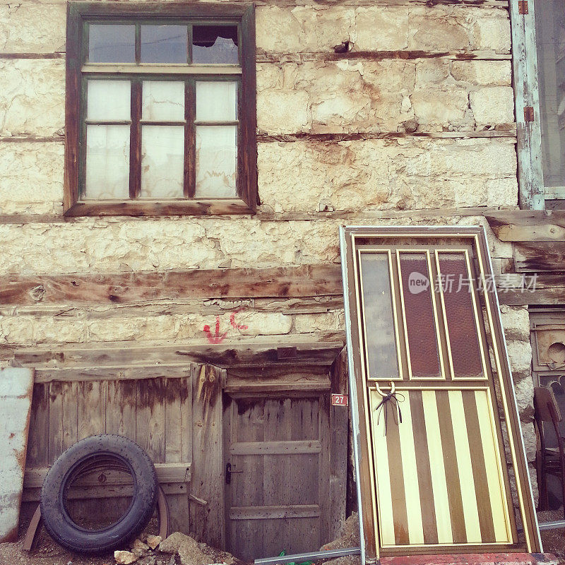 旧木门和窗户