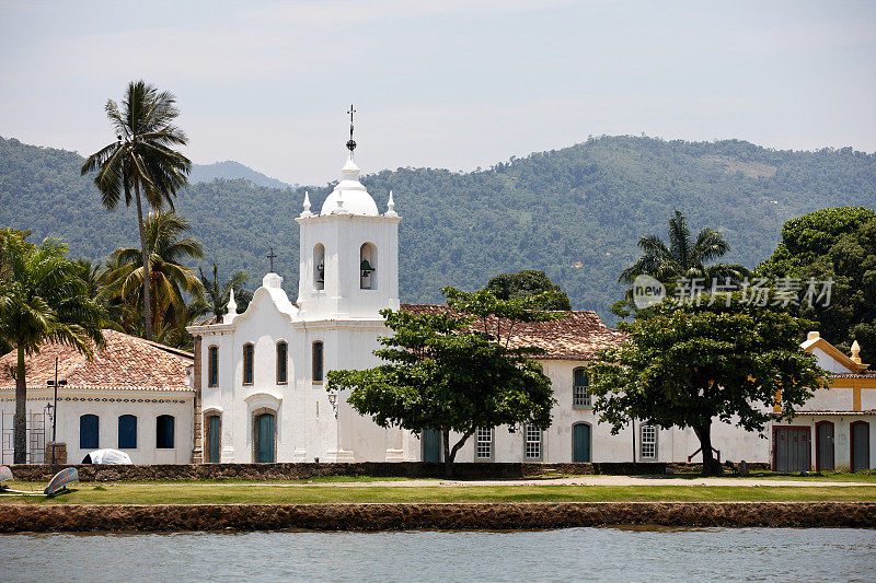 帕拉蒂的巴西殖民教堂