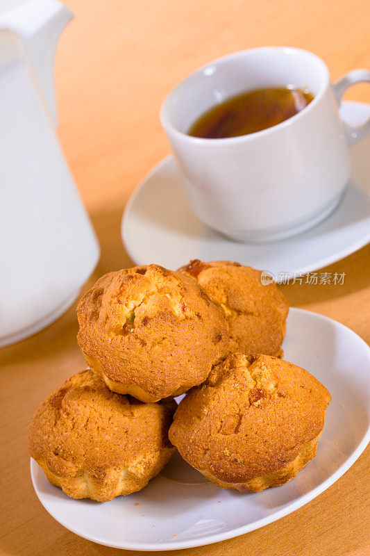 茶杯和松饼