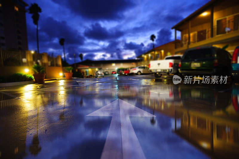 大雨过后停车，圣地亚哥