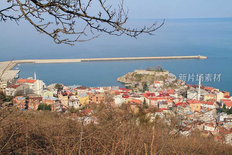 位于土耳其黑海沿岸吉雷松市的蒂雷博卢区。