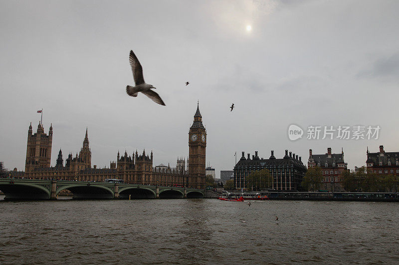 英国伦敦大本钟威斯敏斯特桥