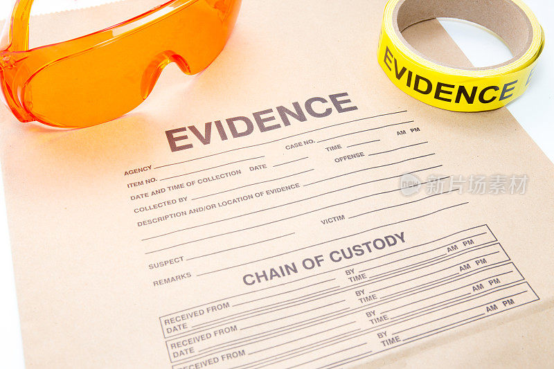 证据袋和法医工具用于犯罪现场调查