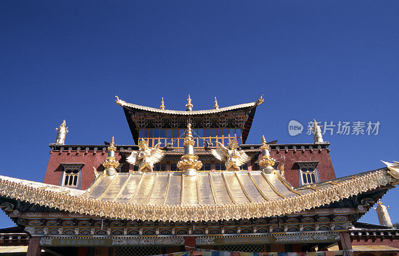 松赞林寺金顶(中国香格里拉)