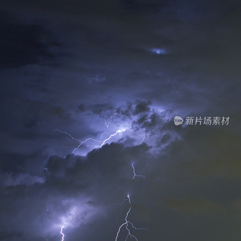 雷雨