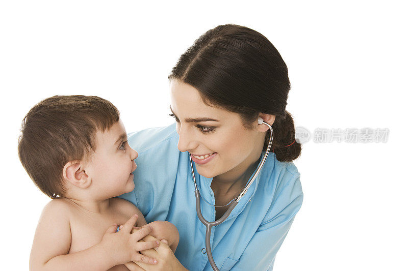 女性儿科医生和婴儿