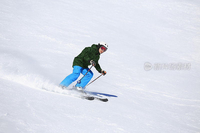 滑雪