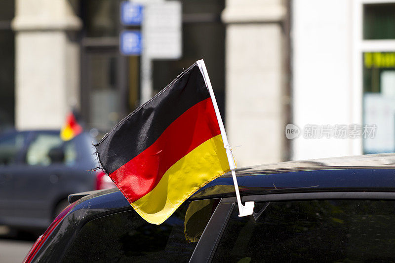 汽车上的德国国旗