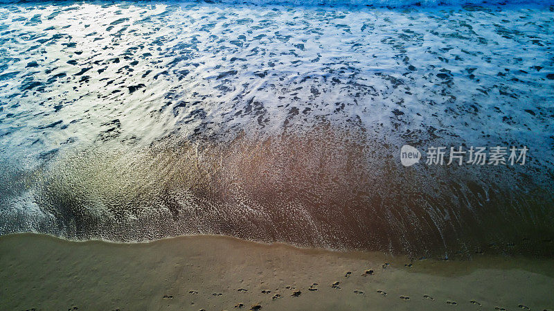 从上面的海滩