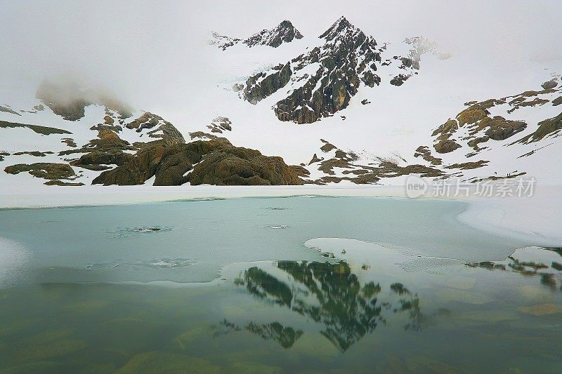 文奇盖拉冰川和冰湖，安第斯山脉景观，乌斯怀亚-火地岛