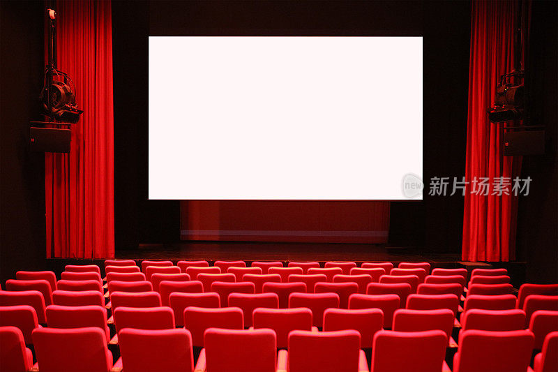 空电影院房间，红色座位和空白屏幕