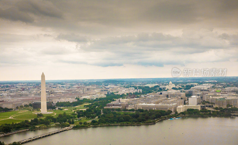 华盛顿特区阴天的空中摄影