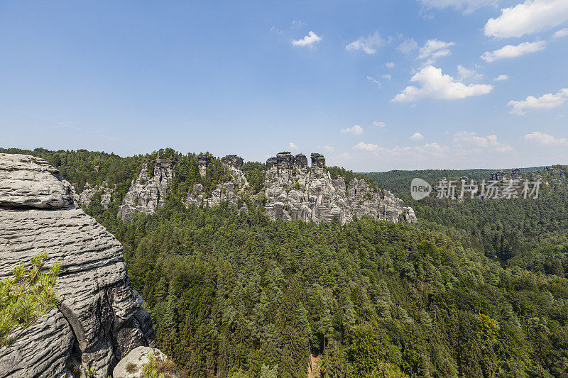 Falkenstein悬崖，elb砂岩山脉，瑞士萨克森