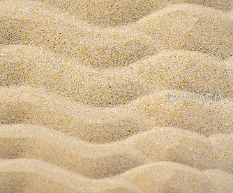 湿沙中的条纹波纹图案