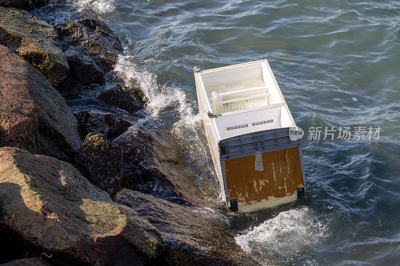 香港维多利亚港的冰箱