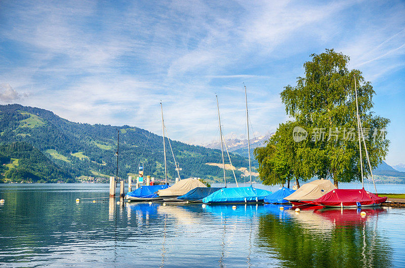 图恩湖，瑞士