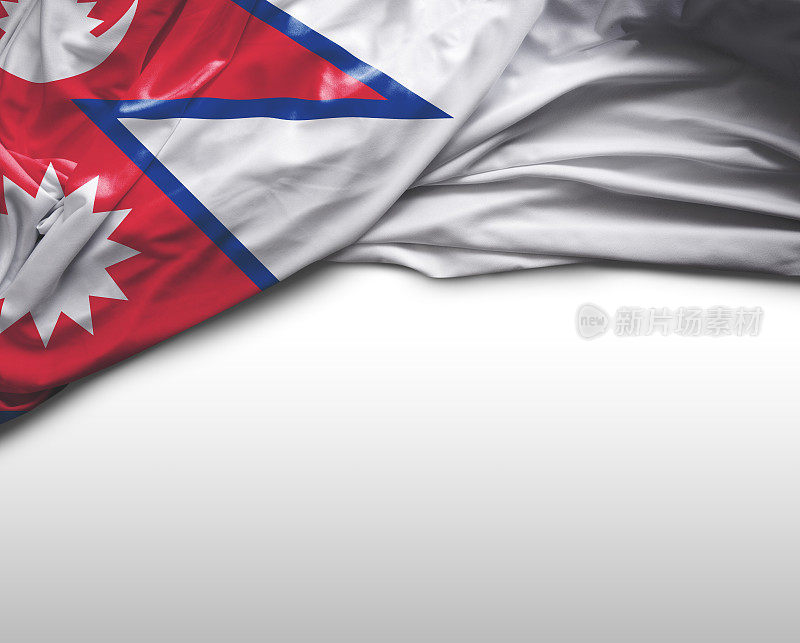 尼泊尔挥舞着国旗