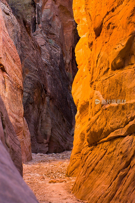 红岩槽峡谷