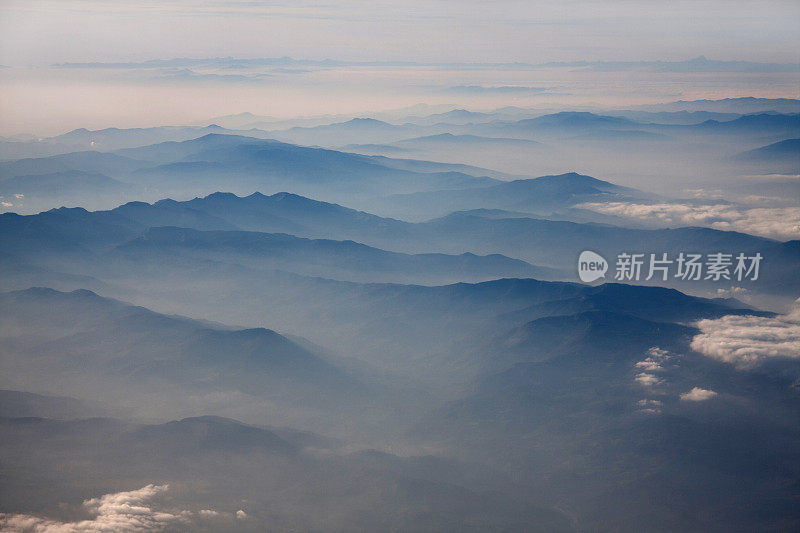 阿尔卑斯山脉