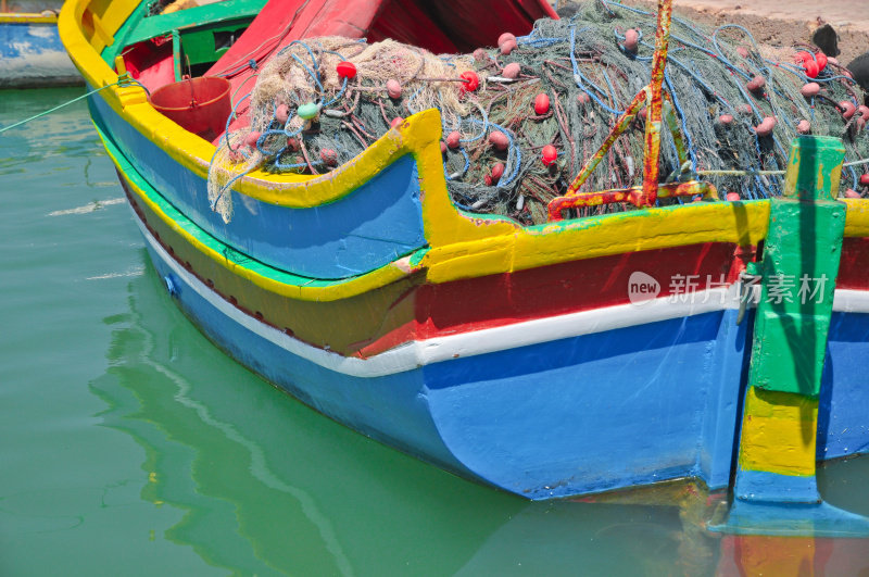 传统马耳他小渔船