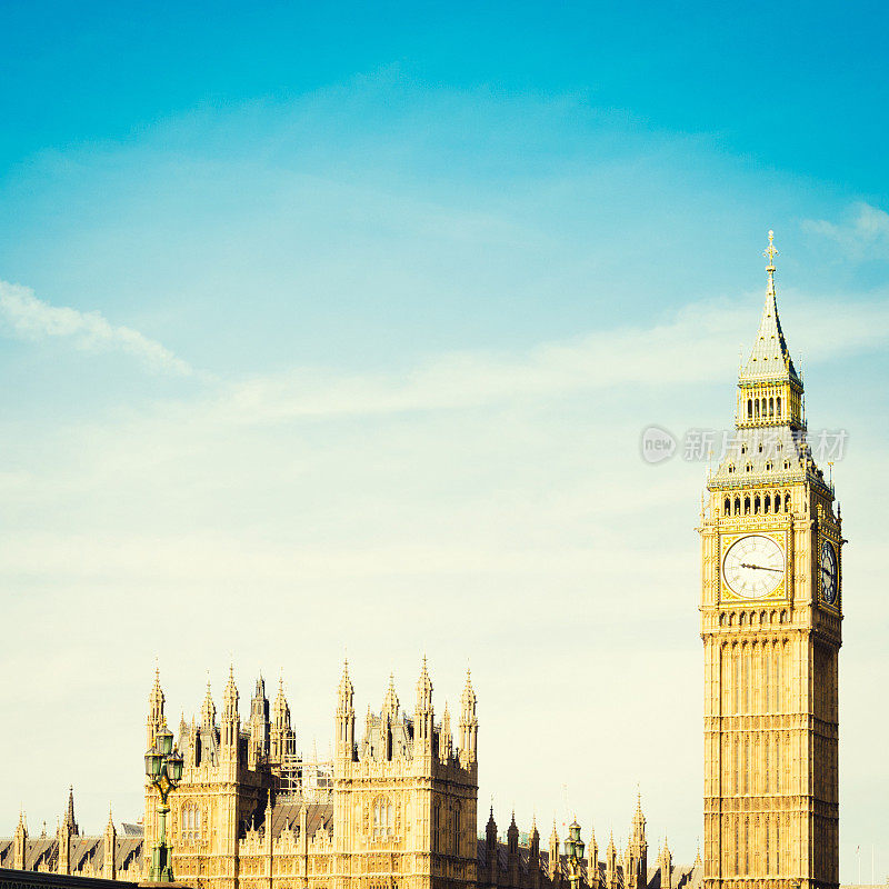 伦敦大本钟和国会大厦