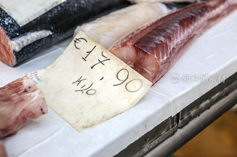 威尼斯市场的鲜鱼