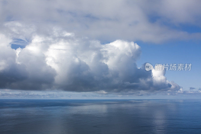 云景和海洋反射