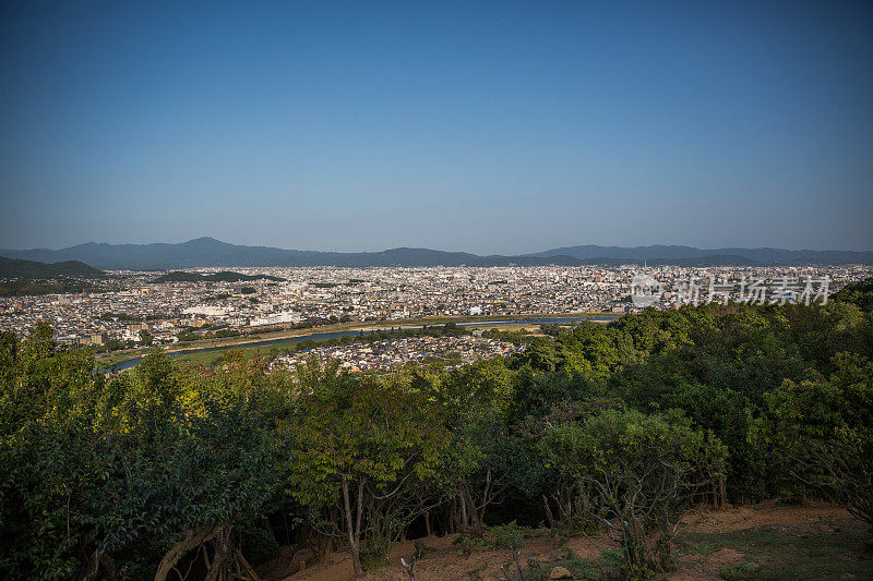 从岚山看日本京都