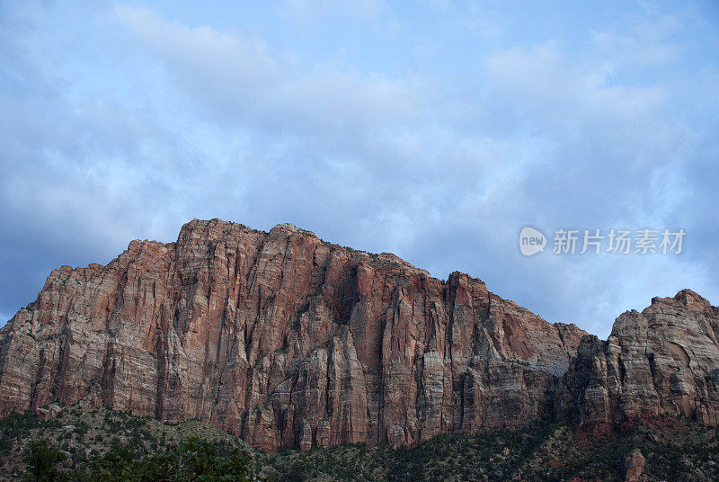 山峰