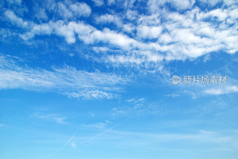 蓝色的天空