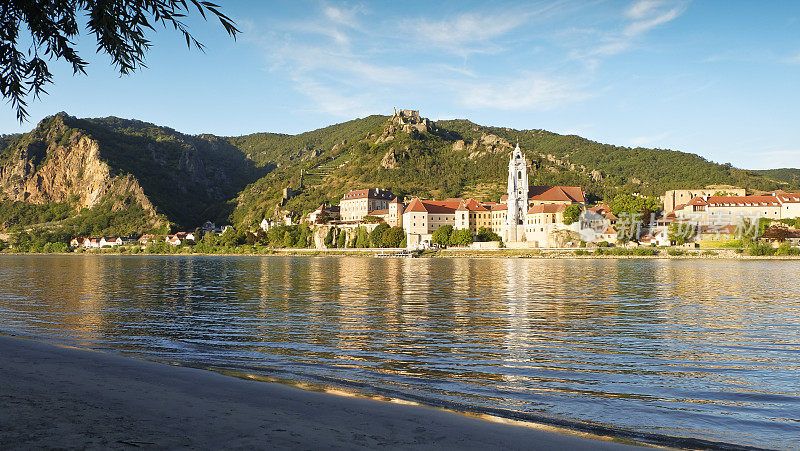 奥地利多瑙河流域著名的城市Dürnstein