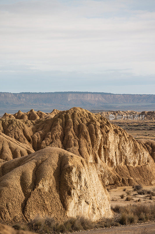 西班牙纳瓦拉的巴尔德纳斯雷尔斯沙漠。