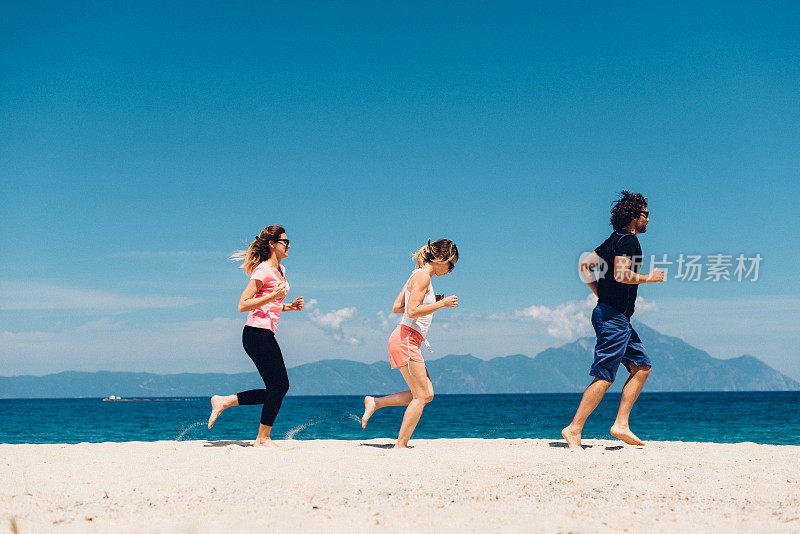 利用夏季海滨度假来保持健康和强壮