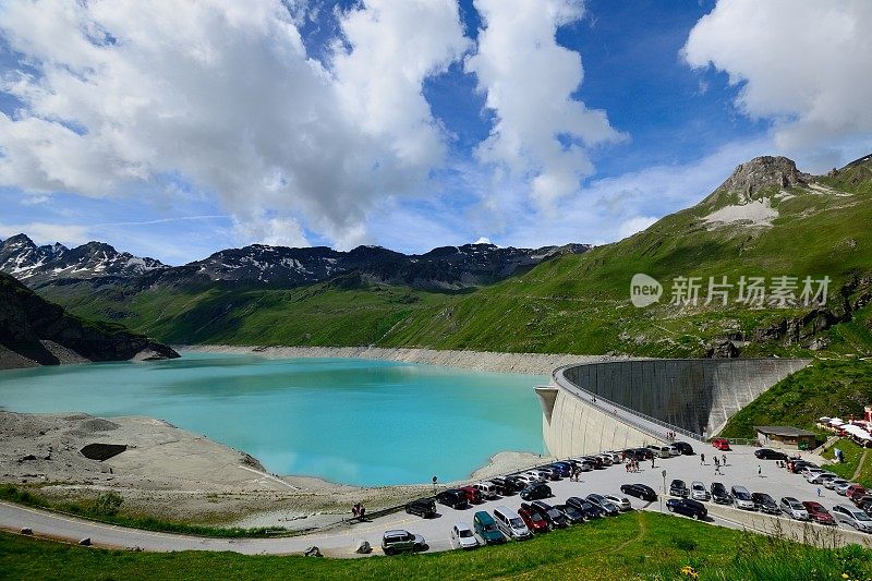 锡安02的雪山和水库