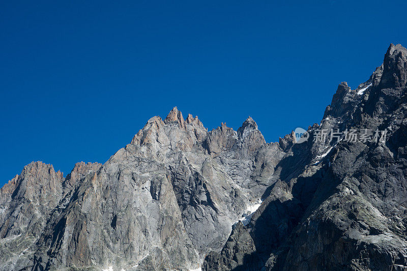 山峰