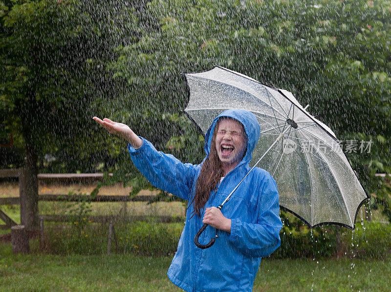 夏天的雨天