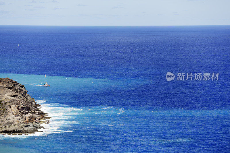 在加勒比海航行