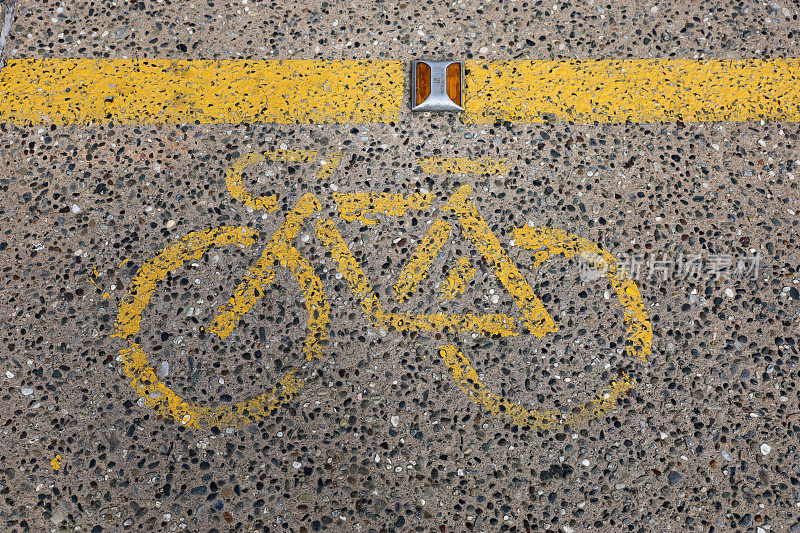 自行车道和自行车标志