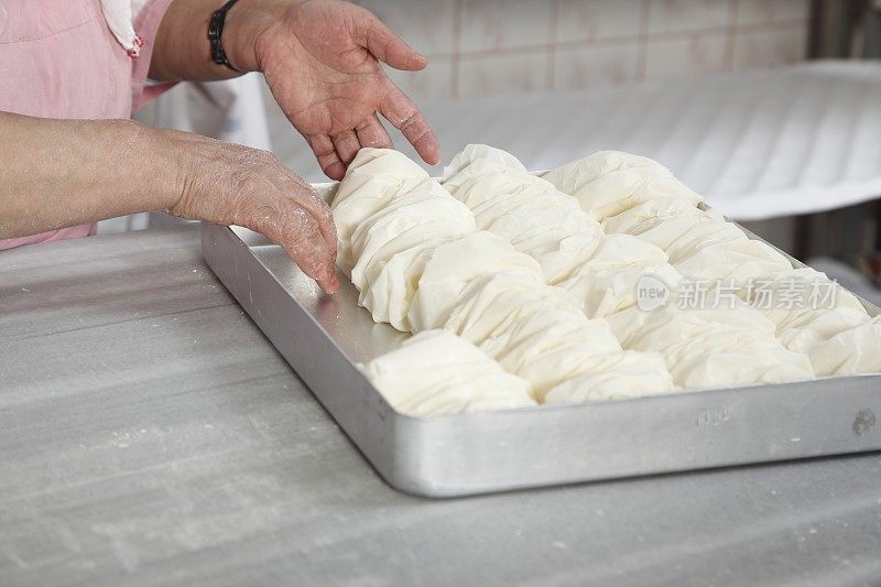 土耳其传统美食(果仁脆饼)