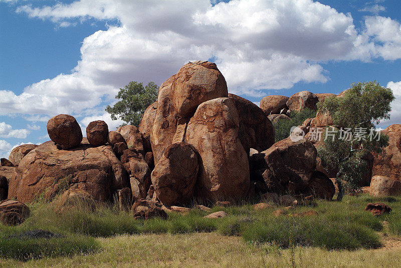澳大利亚，北领地，岩石形成魔鬼大理石