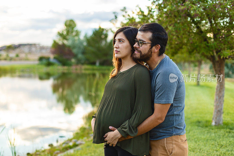怀孕照片拍摄与西班牙夫妇生育照片系列