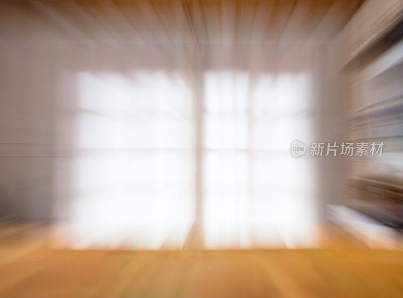 窗户与一个纯粹的白色窗帘的焦点，创造一个抽象的软背景
