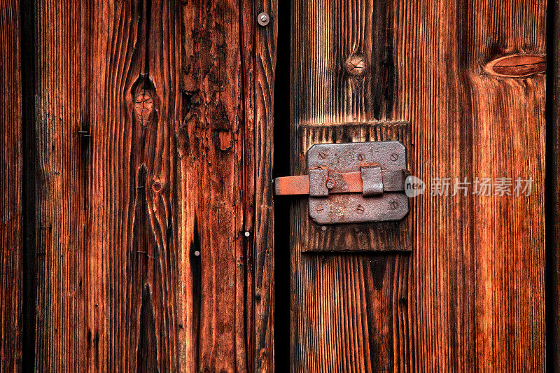 旧木门锁