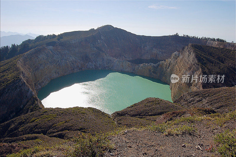 克里穆图火山绿色湖泊，弗洛雷斯-印度尼西亚